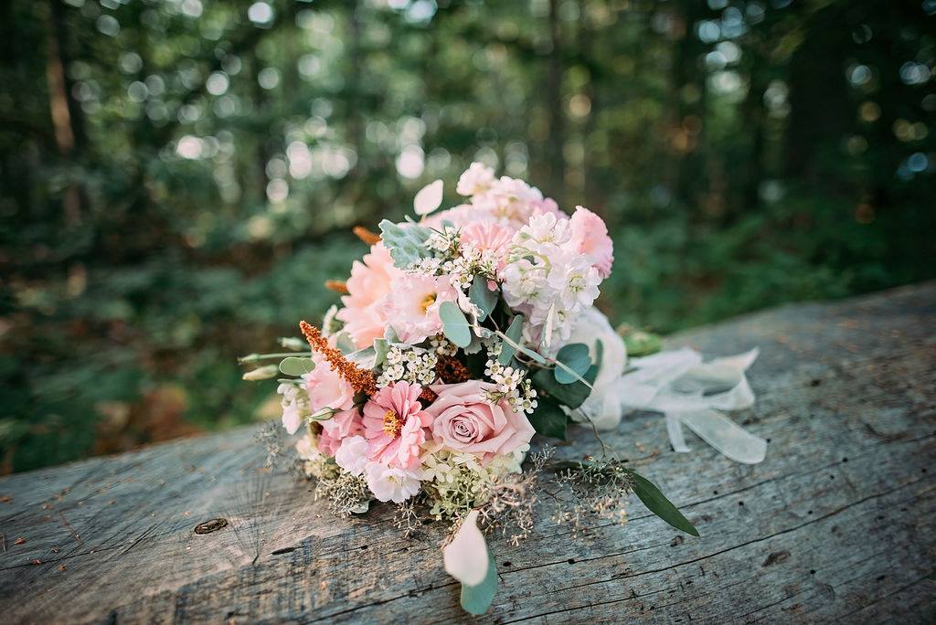 Lee, NH Florist